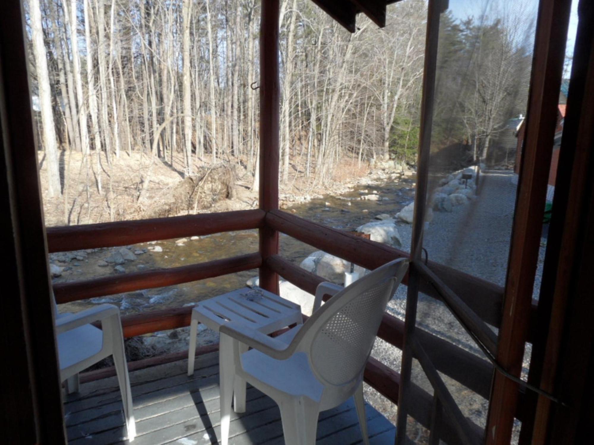 Seven Dwarfs Cabin - On The Brook Cabins Lake George Kamer foto